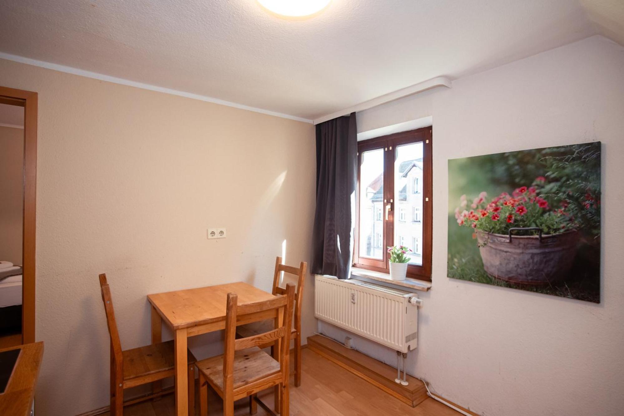 Haus99 Budget Pension & Apartments Фюрт Екстер'єр фото