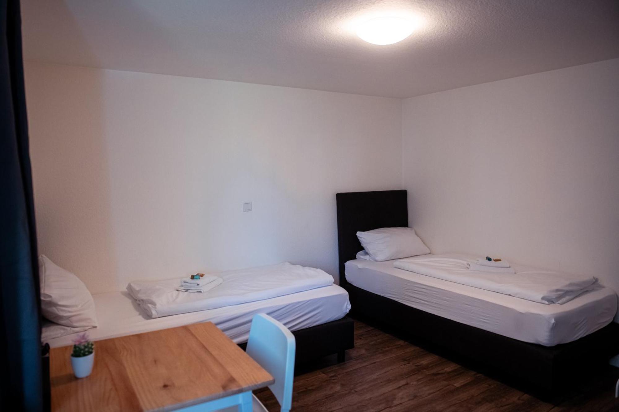 Haus99 Budget Pension & Apartments Фюрт Екстер'єр фото