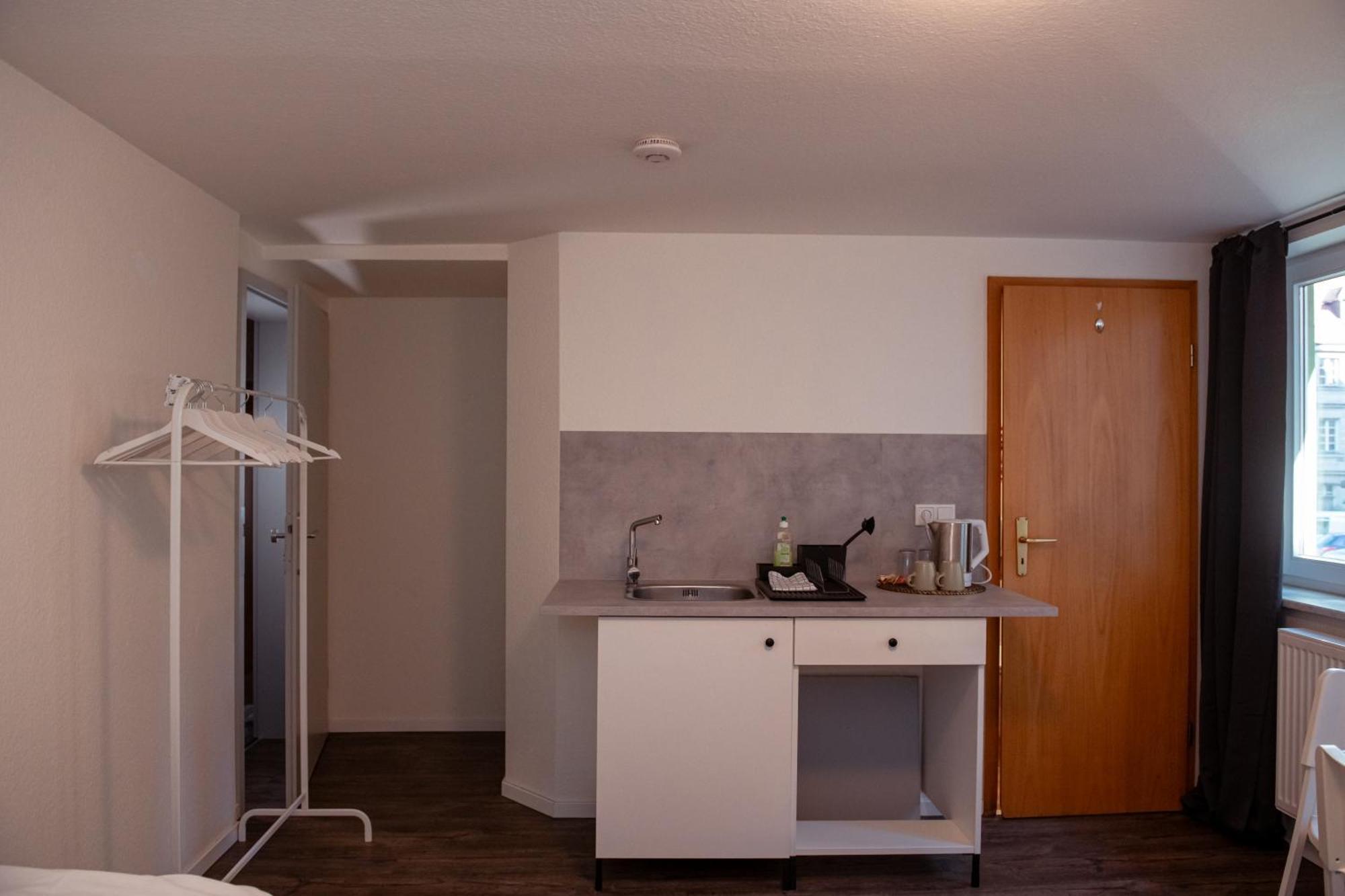 Haus99 Budget Pension & Apartments Фюрт Екстер'єр фото